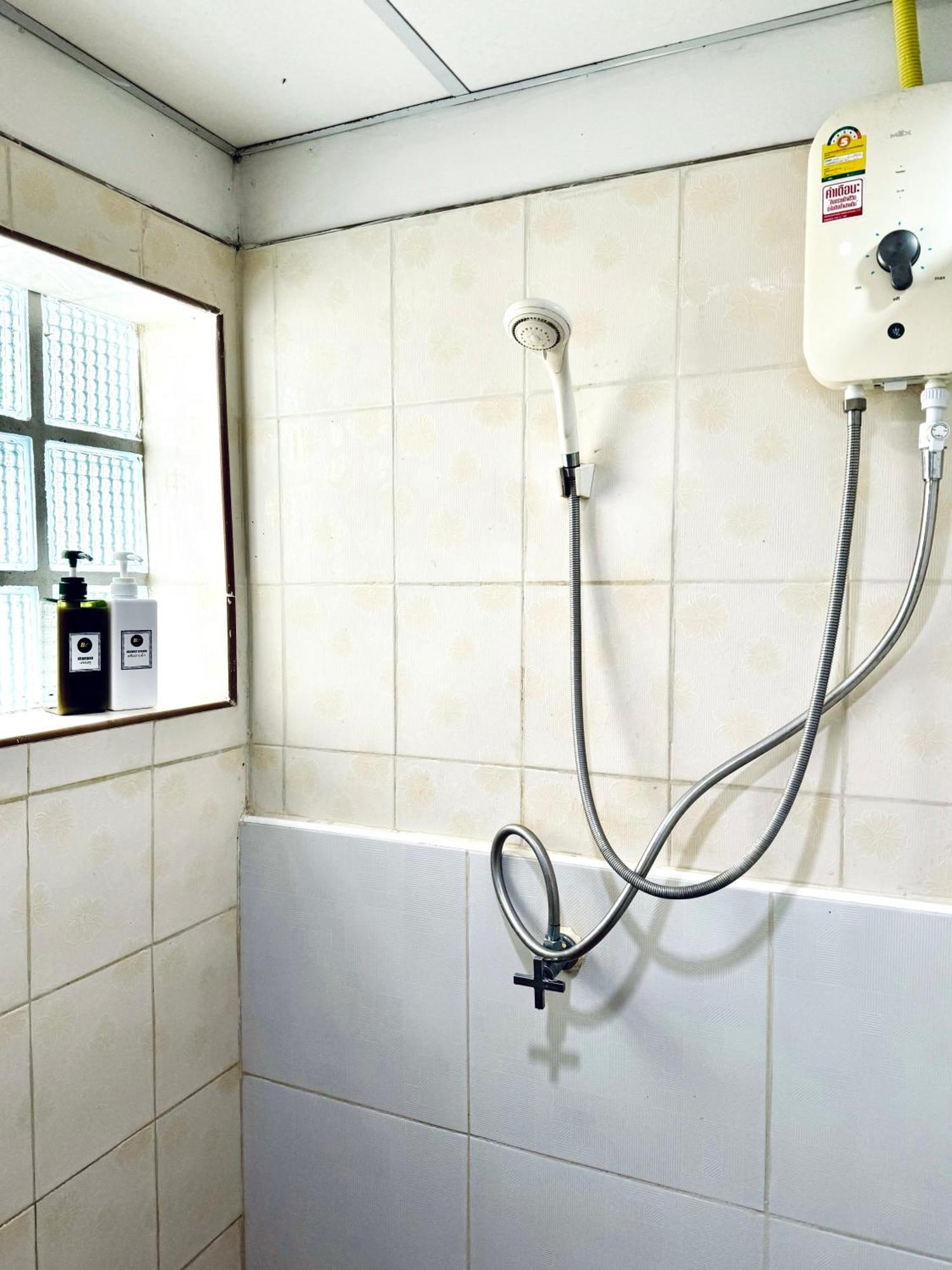 Best Bed Suvarnabhumi Hostel Μπανγκόκ Εξωτερικό φωτογραφία